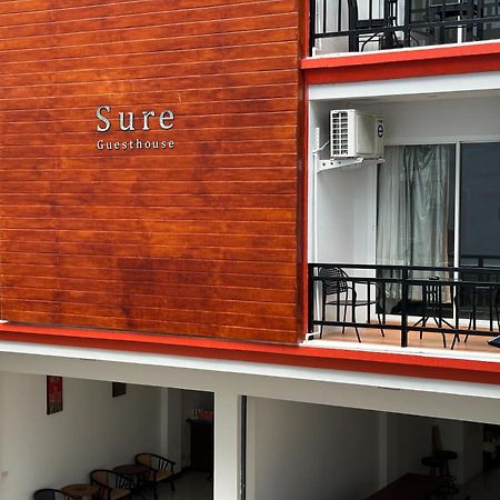 Sure Guesthouse Praia de Kamala Exterior foto